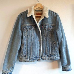 Levi's Women's Original Denim Trucker with Sherpa Lining